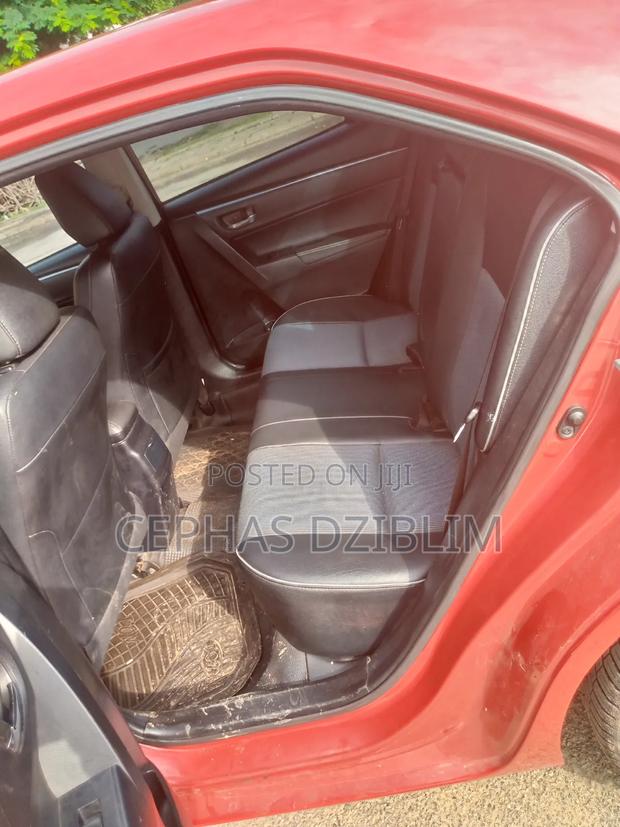 Toyota Corolla S 4dr Sedan (1.8L 4cyl CVT) 2016 Red