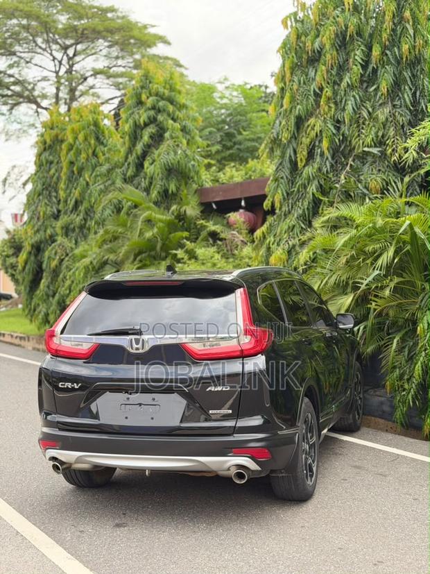 Honda CR-V Touring AWD 2018 Black