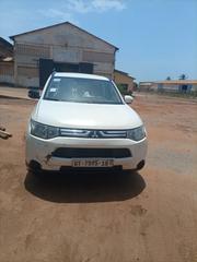 Mitsubishi Outlander 2016 White for sale