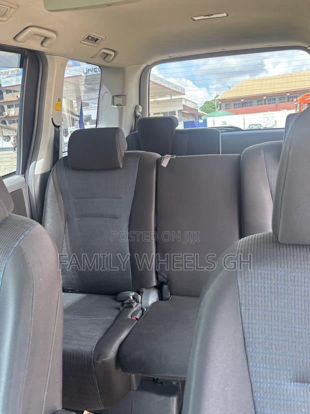 Toyota Voxy 2012 White