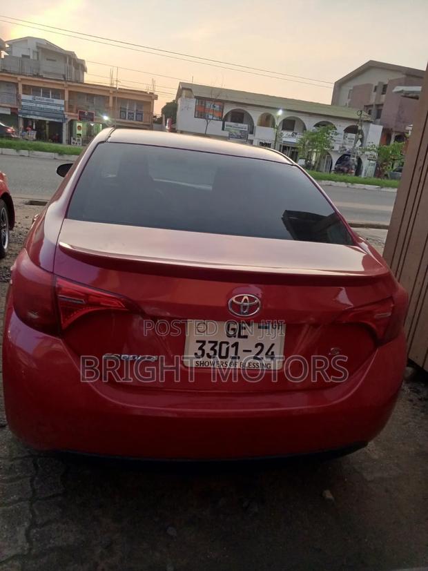 Toyota Corolla S 4dr Sedan (1.8L 4cyl CVT) 2016 Red