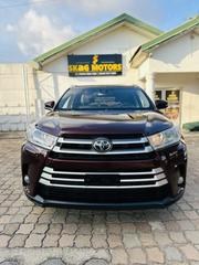 Toyota Highlander XLE 4x4 V6 (3.5L 6cyl 8A) 2018 Burgundy for sale