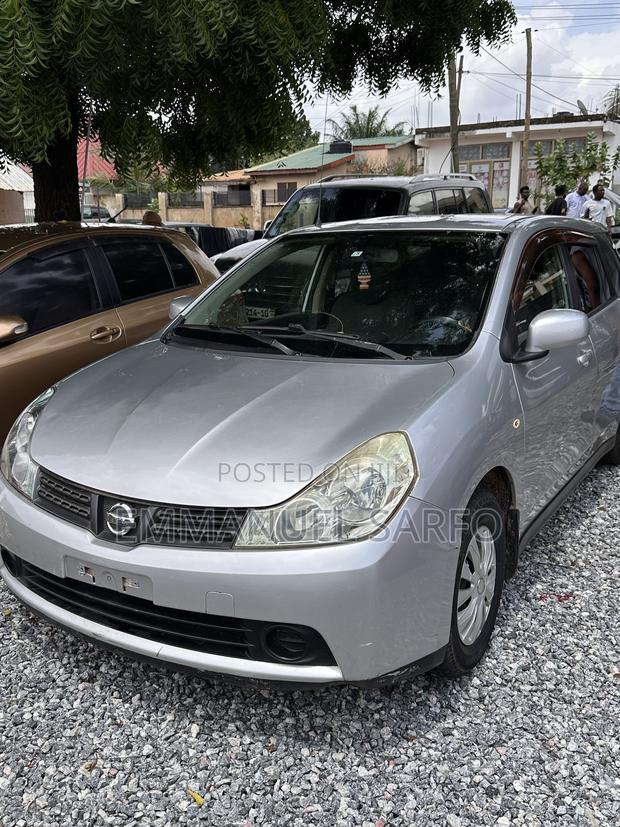 Nissan Wingroad 2015 Silver