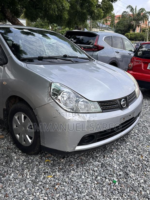 Nissan Wingroad 2015 Silver