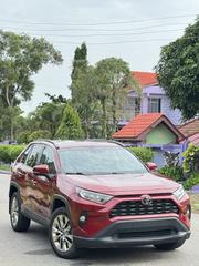 Toyota RAV4 XLE 2021 Red for sale