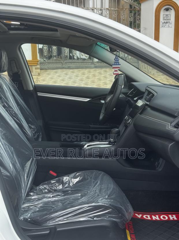 Honda Civic EX 4dr Sedan (1.5L 4cyl) 2016 White