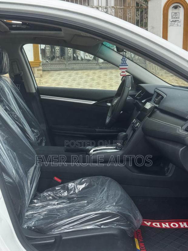 Honda Civic EX 4dr Sedan (1.5L 4cyl) 2016 White