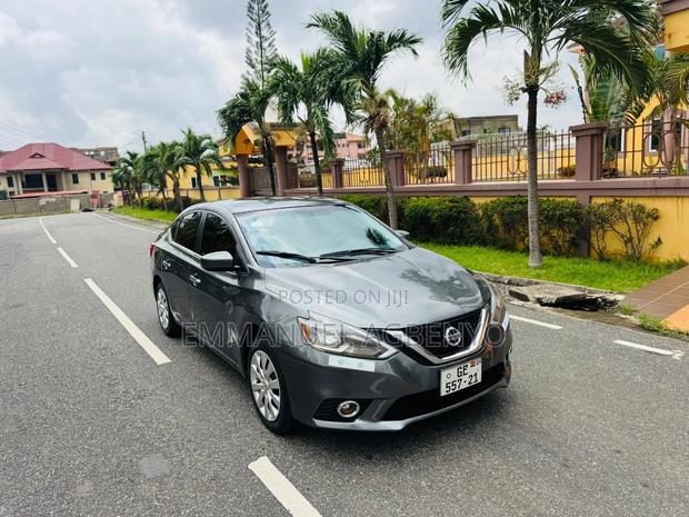 Nissan Sentra SR 2017 Silver