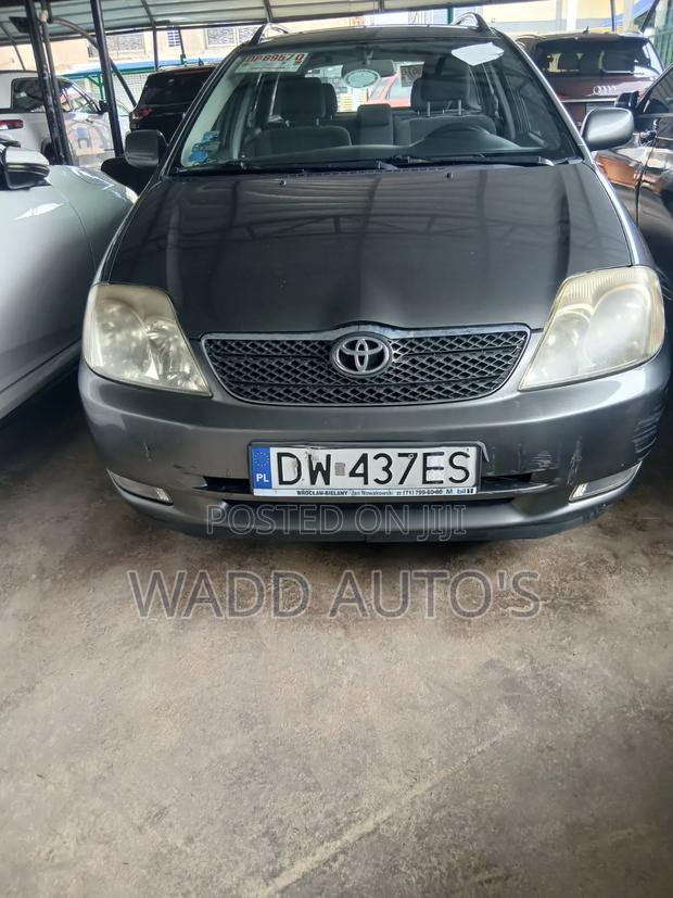 Toyota Corolla 2010 Gray