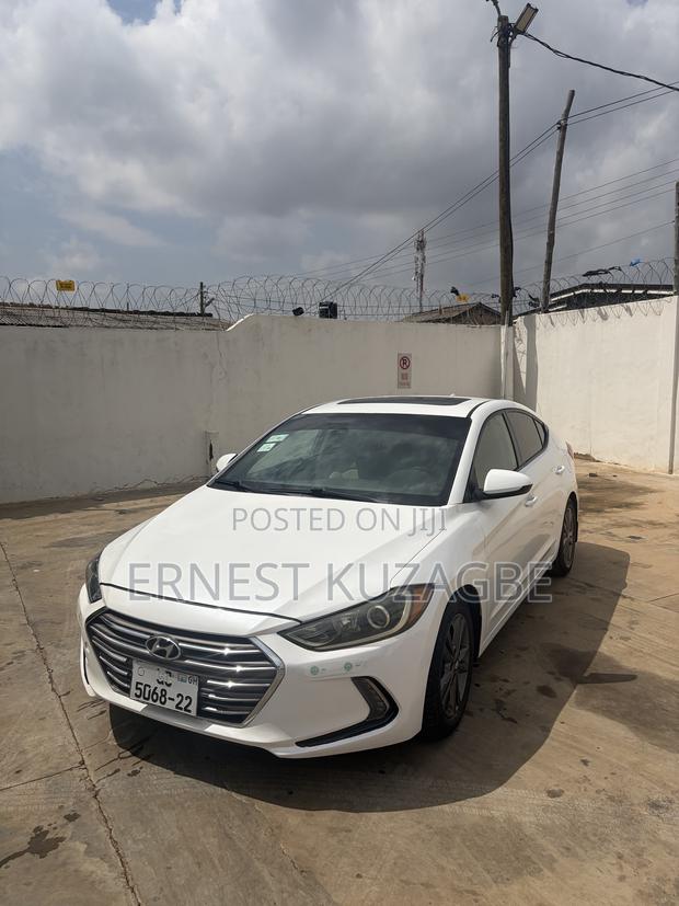 Hyundai Elantra 2017 White