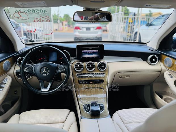 Mercedes-Benz GLC-Class 2017 Blue