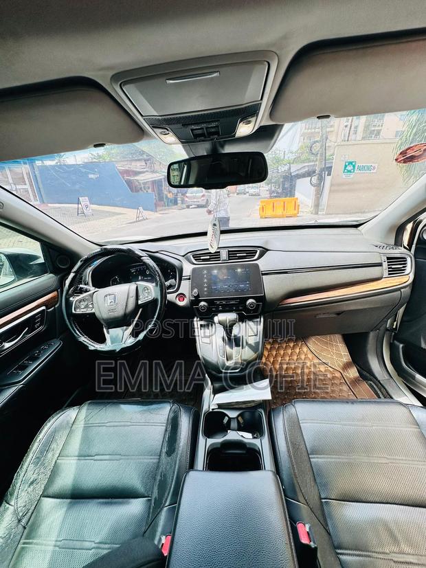 Honda CR-V Touring AWD 2019 White