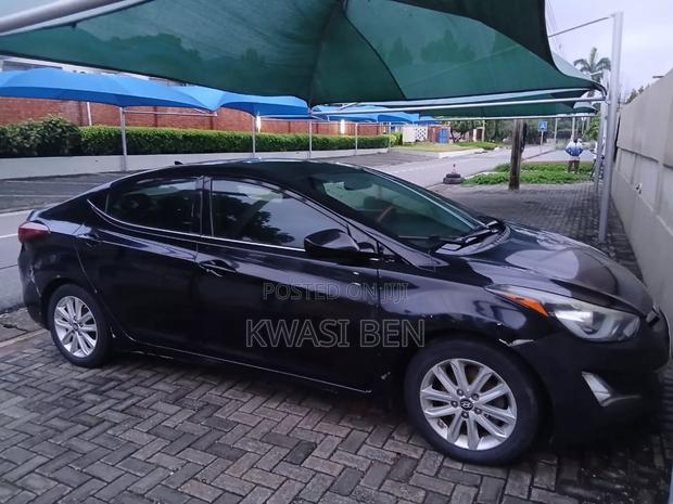 Hyundai Elantra 2016 Black