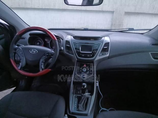 Hyundai Elantra 2016 Black