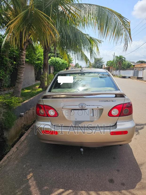Toyota Corolla LE 2006 Beige