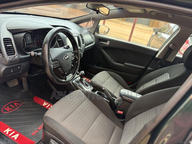 Kia Forte S Sedan 2017 Green