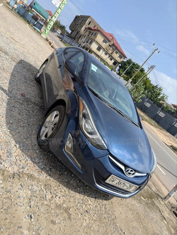 Hyundai Elantra GLS Sedan FWD (1.8L 4cyl 6A) 2013 Blue