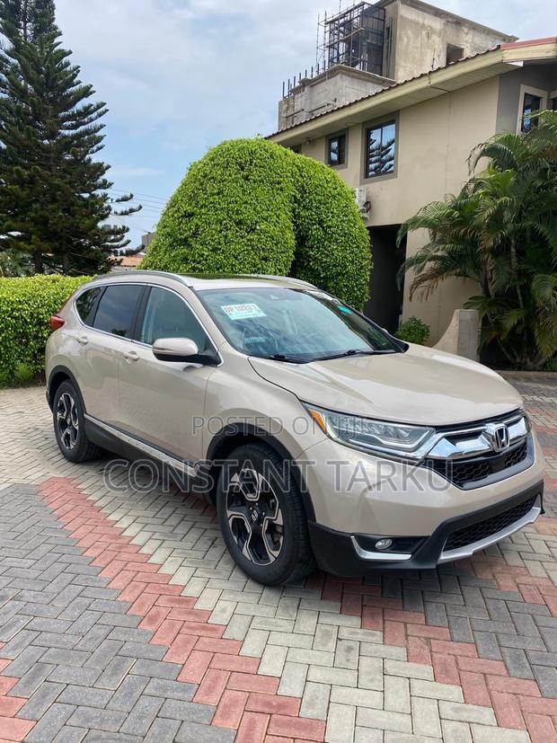 Honda CR-V Touring AWD 2019 Pearl