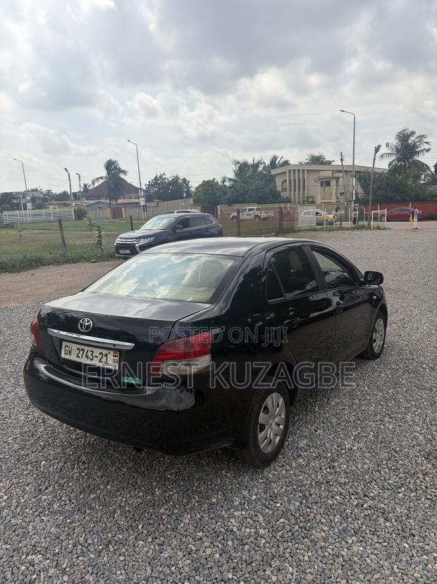 Toyota Belta 2010 Black