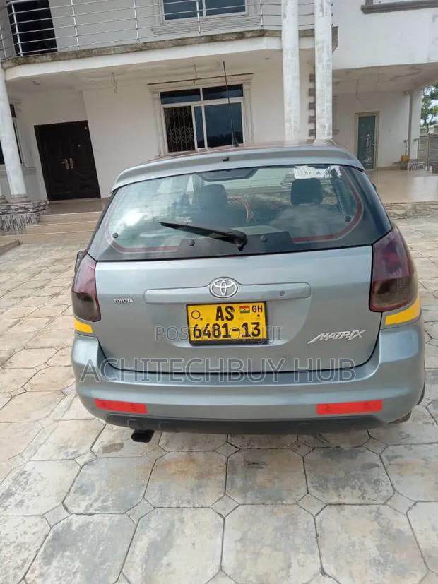 Toyota Matrix 2007 Gray