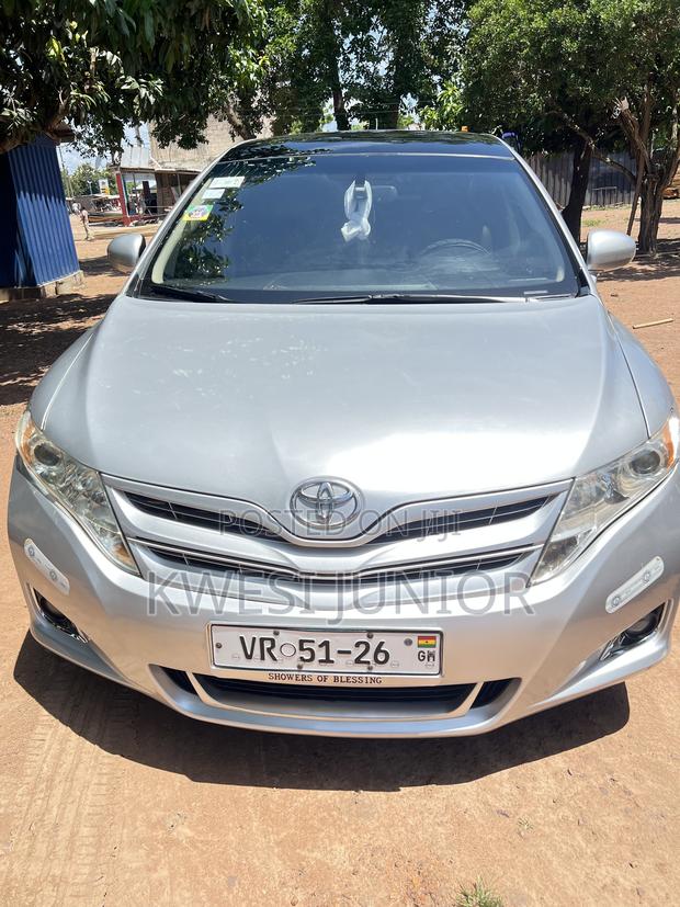 Toyota Venza V6 2010 Silver