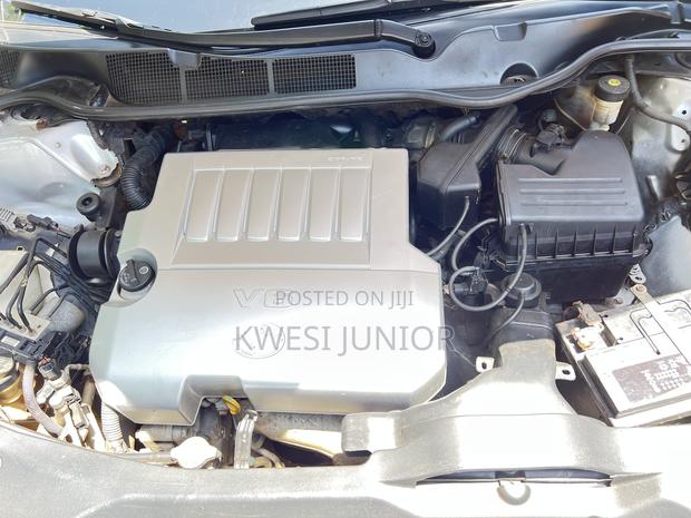 Toyota Venza V6 2010 Silver