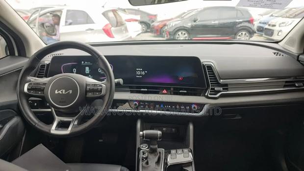 Kia Sportage EX 2022 White