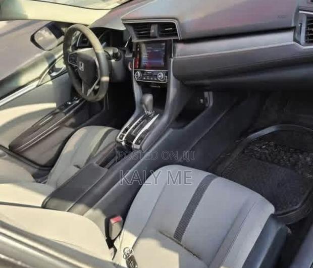 Honda Civic 2018 Black