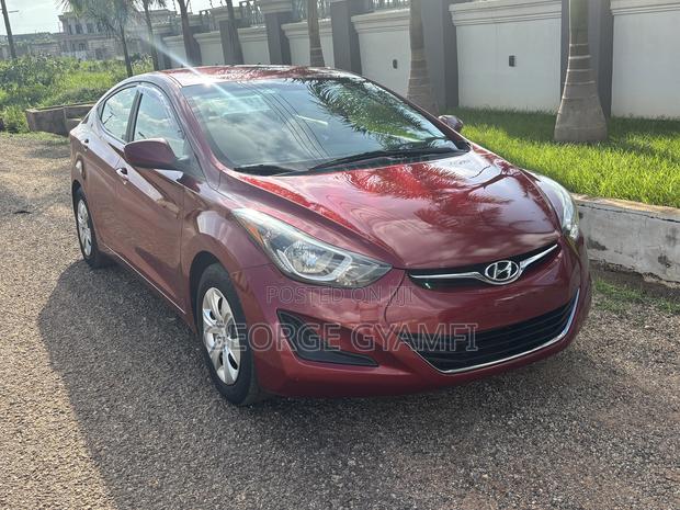 Hyundai Elantra SE Sedan FWD (1.8L 4cyl 6M) 2016 Green