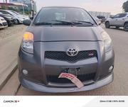 Toyota Yaris Base Hatchback 5dr 2010 Gray for sale