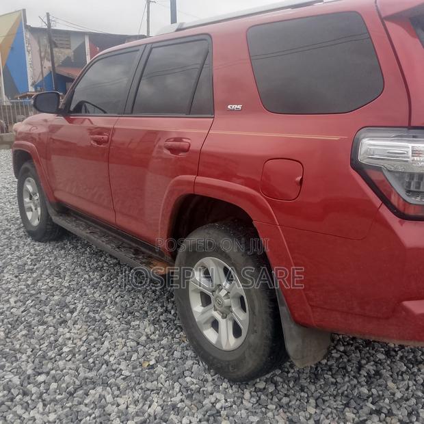 Toyota 4-Runner 2016 Red