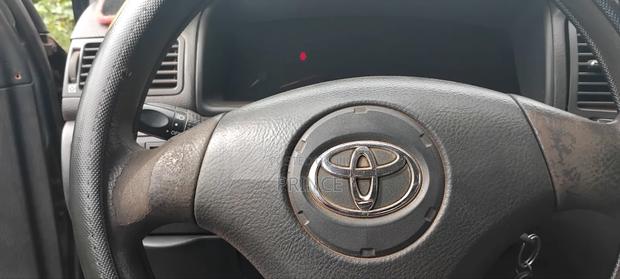 Toyota Corolla 2001 Silver