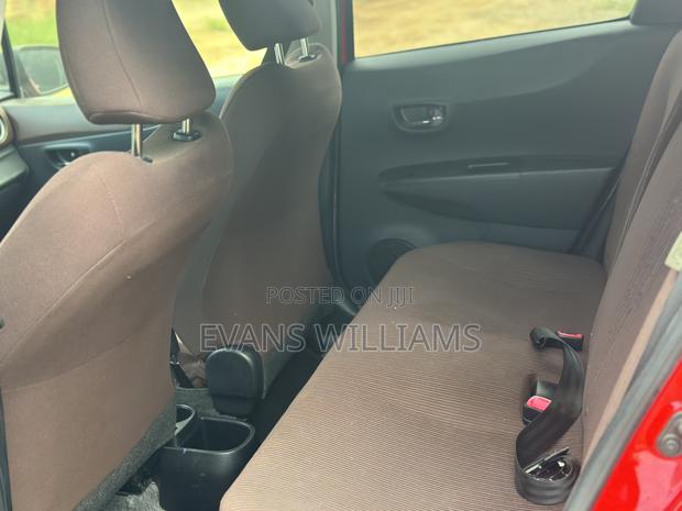 Toyota Vitz 1.3 FWD 3dr 2011 Red