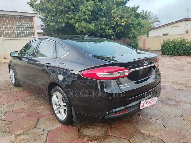 Ford Fusion SE FWD 2018 Black