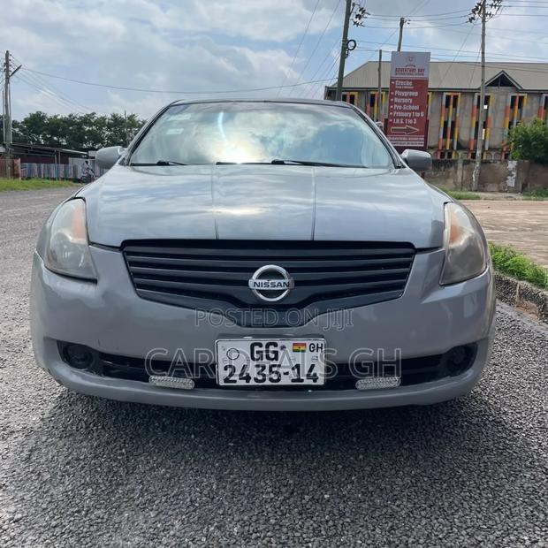 Nissan Altima 2.5 S Sedan 2010 Gray