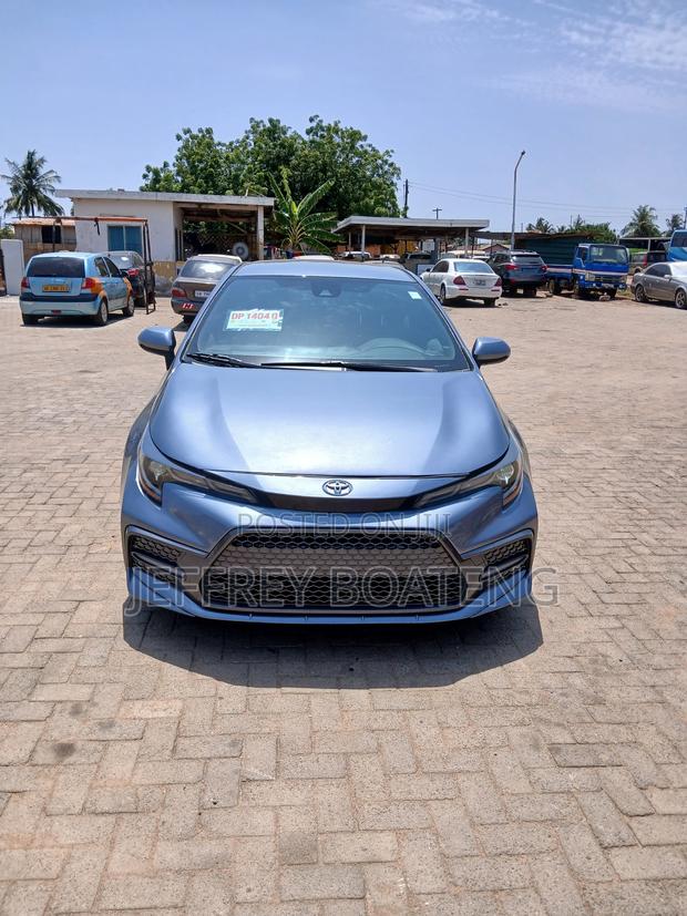 Toyota Corolla SE 2020 Blue
