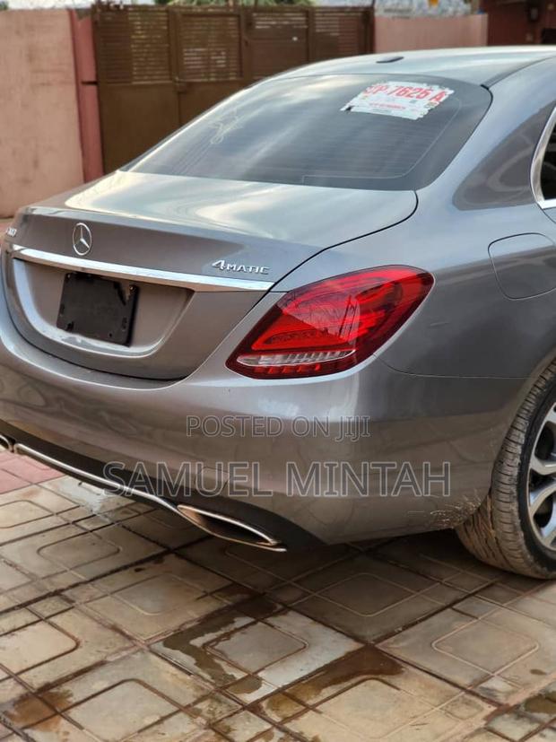 Mercedes-Benz C300 Base 4Matic Sedan AWD (2.0L 4cyl 7A) 2016 Gray
