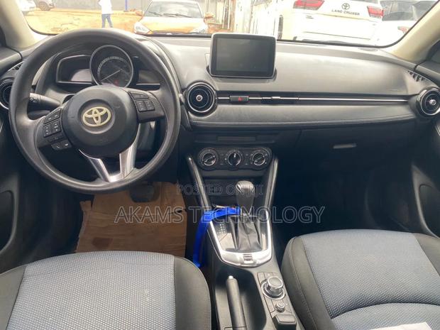 Toyota Yaris iA 1.5 FWD 2018 Matt Black