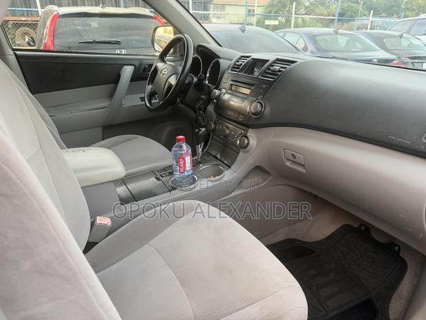 Toyota Highlander 2010 Black