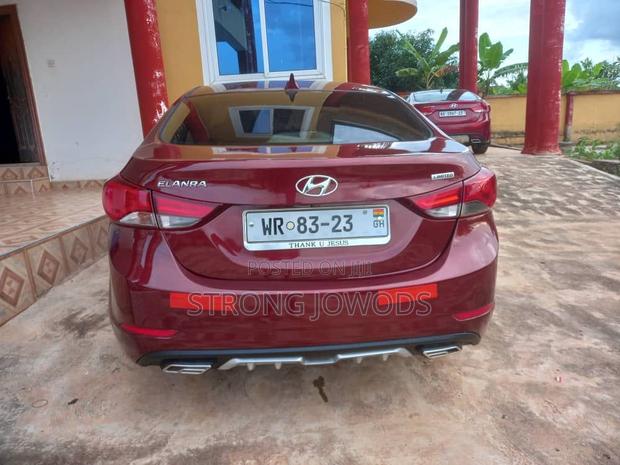 Hyundai Elantra Limited 4dr Sedan (1.8L 4cyl 6A) 2015 Red