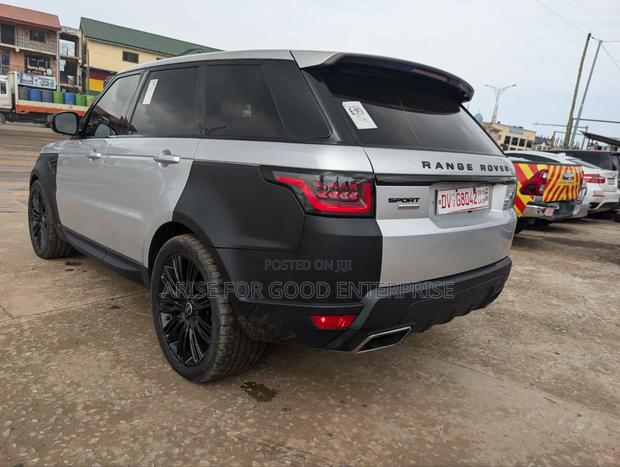 Land Rover Range Rover Sport 2015 Silver