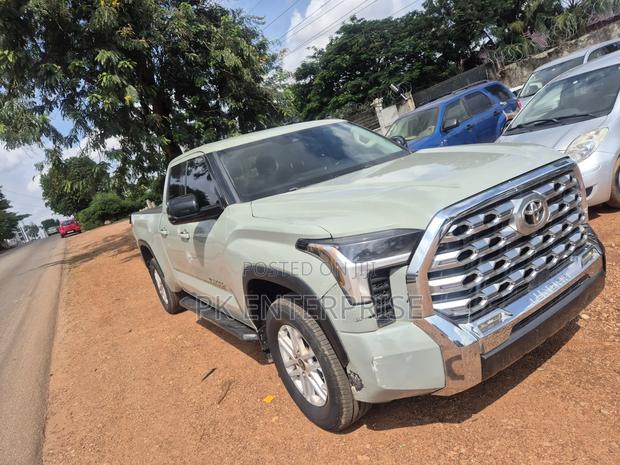 Toyota Tundra 2023 Green