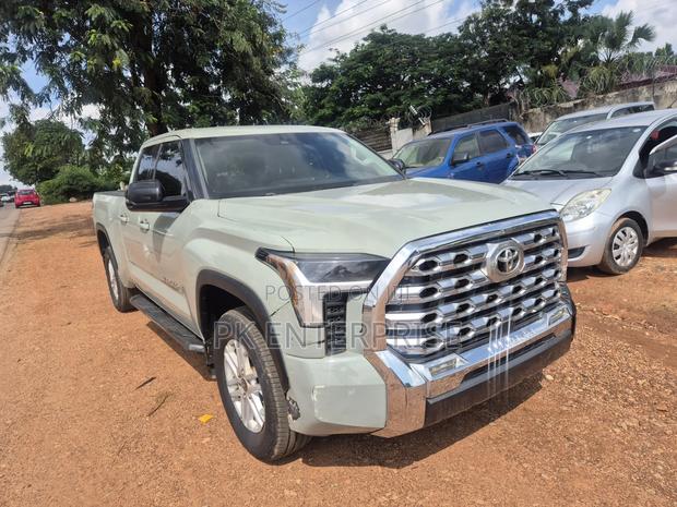Toyota Tundra 2023 Green