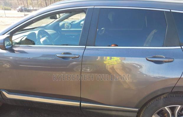 Honda CR-V Hybrid 2022 Gray