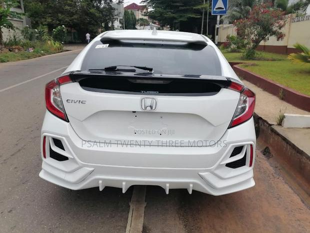 Honda Civic 2019 White