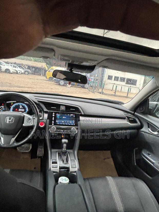 Honda Civic EX-T 4dr Sedan (1.5L 4cyl) 2017 Gray