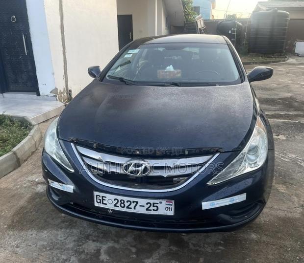 Hyundai Sonata 2013 Black