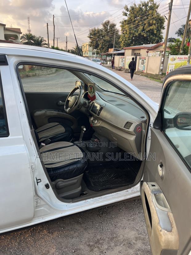 Nissan March 1.2 FWD 2005 White