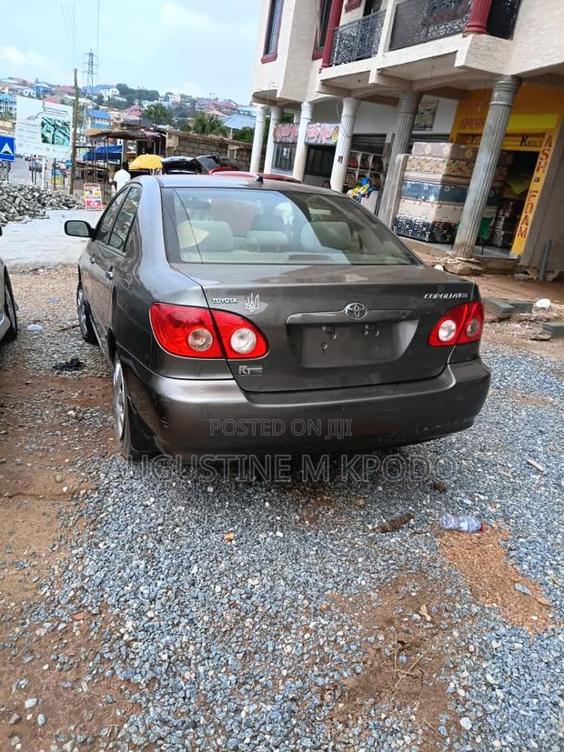 Toyota Corolla 2008 Gray