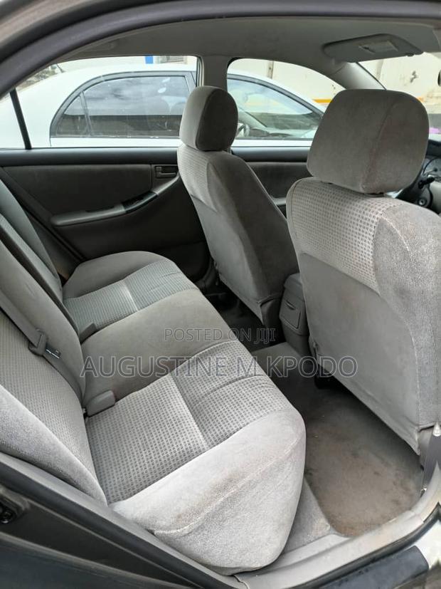 Toyota Corolla 2008 Gray